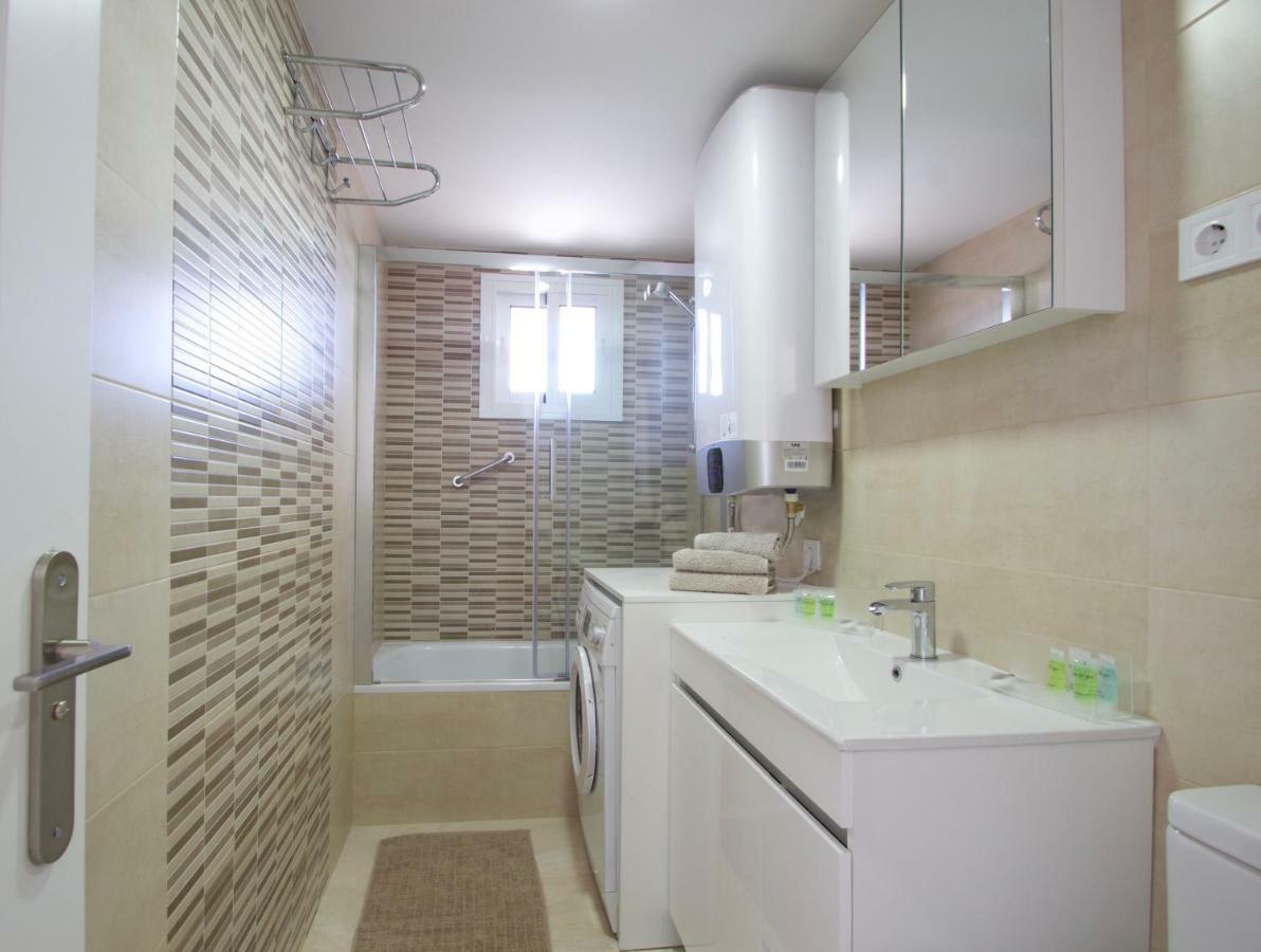 R&E Apartment Торремолинос Экстерьер фото